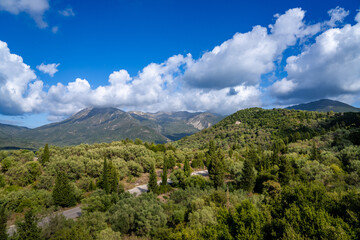 Fototapeta na wymiar Berge auf Lefkada, Griechenland