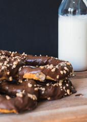 Pretzel with milk