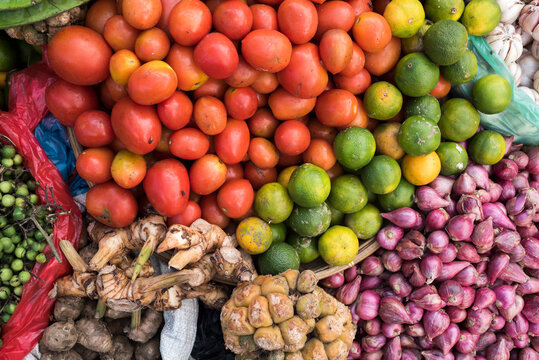 Fruit and Vegetables in Berastagi (Brastagi) Market, North Sumatra, Indonesia, Asia