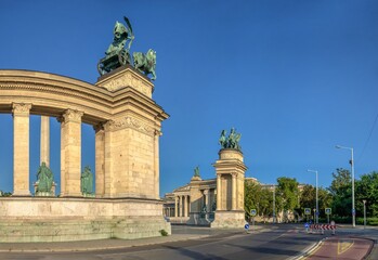 Fototapeta premium Monument to the Millennium of Hungary in Budapest