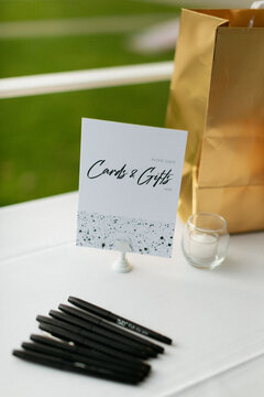 cards and gifts sign on wedding day