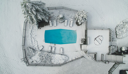 Swimming Pool Winter