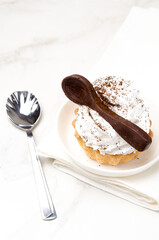 Cake basket with protein white cream.