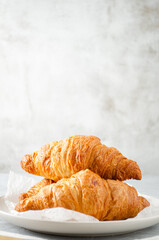 Breakfast with croissants.