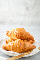Breakfast with croissants.