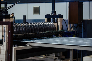 Working sheet forming machine. Profiling rolls, close up