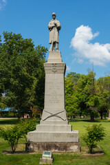Fototapeta na wymiar Civil War Monument.