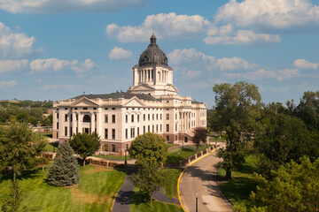 Fototapeta na wymiar South Dakota State Capitol building.
