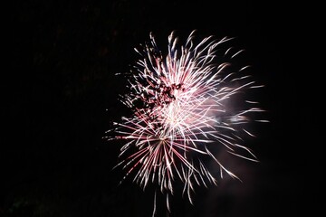 Fototapeta premium Closeup of spectacular fireworks display in the dark skies