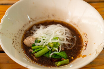 noodles with pork blood soup