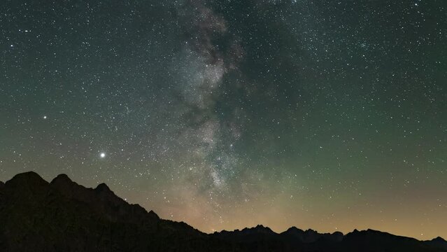 Milky Way timelapse 4K over Mountains