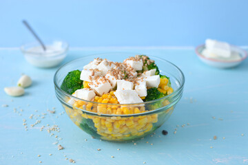 Brokkoli- Feta- Mais- Salat