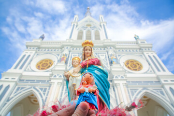 Fototapeta premium Our Lady of Victory catholic religious statue