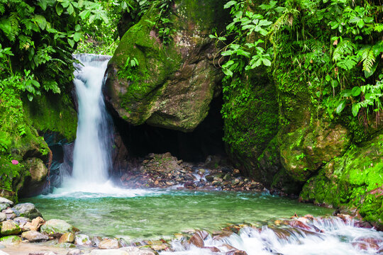 veil waterfall in peru tingo maria peruvian jungle, crystal clear water