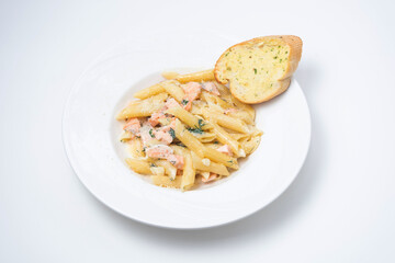 pasta with chicken and vegetables