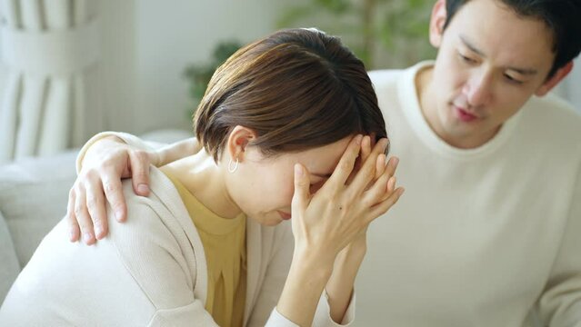 60p　落ち込む・夫婦・カップル