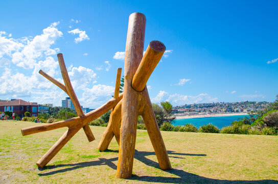 SYDNEY, AUSTRALIA. – On October 29, 2017 – " Y Not " is a sculptural artwork by Sasha Reid at the Sculpture by the Sea annual events free to the public sculpture exhibition along the coastal walk.