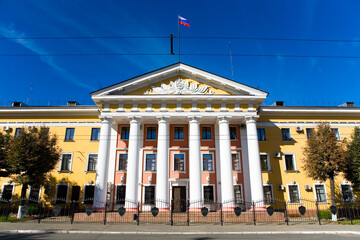 A beautiful building of the Ministry of Internal Affairs of the city of Vladimir with columns.
