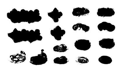 Obraz premium Set de trazos de manchas de pintura con textura, trazos reales hechos a mano con formas redondeadas, circulares, conjunto de trazos vectoriales en color negro