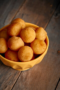 Meatballs With Sauce - Croquete - Coxinha - Bolinho - Pastel - Salsicha - Festa - Coffee Break - Salgadinhos