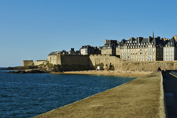 ramparts of the old town of Saint Malo, Brittany, France - obrazy, fototapety, plakaty