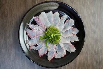 鯛の刺身