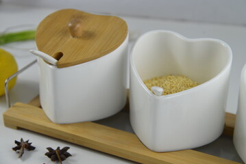 Chinese ceramic jars for condiments