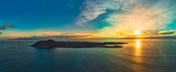 Fototapeta na wymiar Sunrise over Isla de Lobos island Fuerteventura