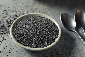 Raw Organic Poppy Seeds