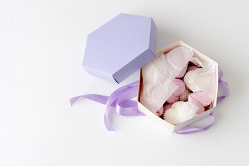 Marshmallow gift box