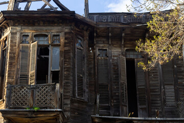 Obraz premium An abandoned house in buyukada Istanbul, turkey