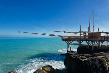 Trabucco, trabocco, tradizionali case di pescatori del sud Italia