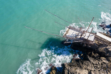 Trabucco, trabocco, tradizionali case di pescatori del sud Italia