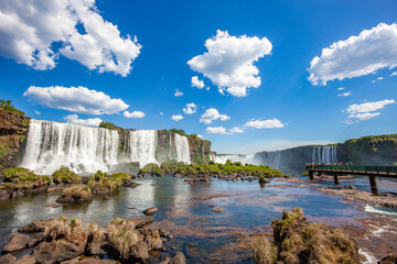View of the Iguazu Falls, border between Brazil and Argentina. - obrazy, fototapety, plakaty