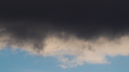 Vue rapprochée de cumulus mediocris, par un temps légèrement instable