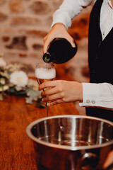 Servir le champagne 
