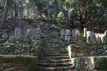 巡礼の道日本三重県伊勢市の朝熊山登山道1