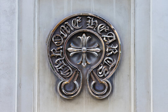 Chrome Hearts の画像 8 2 件の Stock 写真 ベクターおよびビデオ Adobe Stock