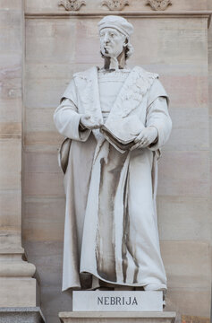 Antonio de Nebrija sculpture. 16th Century first spanish grammar author