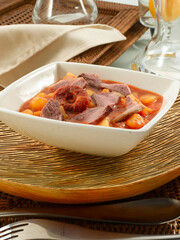 Patatas  con carne, guiso. Potatoes with meat, stew