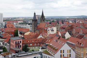 Fototapeta na wymiar Erfurt mit Kaufmannskirche