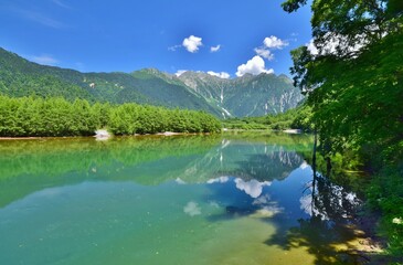 夏の上高地　大正池