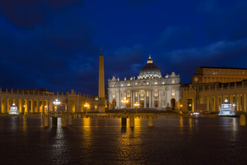 Fototapeta na wymiar St. Peter's Square at Sunset. Vatican City, Rome, Italy