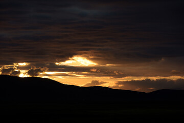 Abendstimmung über den Lavafeldern am Fuße Vulkans Hekla in Island