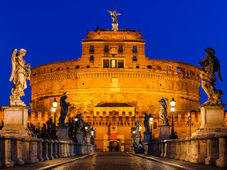 Fototapeta na wymiar Exterior of Castel Sant'Angelo during blue hour in the early morning (Rome, Italy)