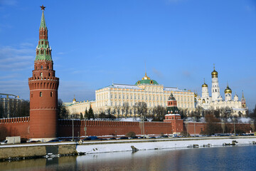 Obraz premium Moscow Kremlin architecture in winter.