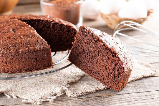 Clasic chocolate sponge cake Pan di Spagna selective focus.