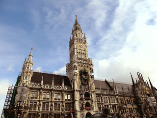 Fototapeta na wymiar The Neue Rathaus (New Town Hall) at Marienplatz, Munich, Germany