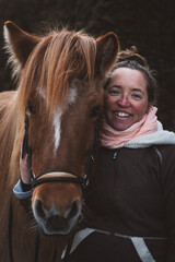 Fototapeta premium Mensch & Islandpferd