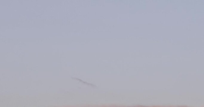 Time-lapse of a beautiful disappearing cloud in light PUH. Good for ending opening.
